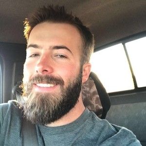 Meet your Posher, Dakota